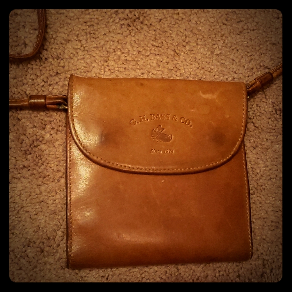 Vintage small tan leather crossbody wallet purse